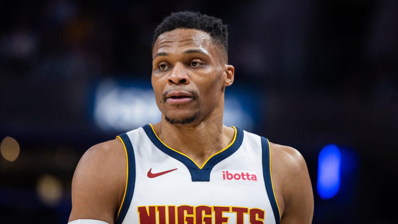 爱游戏官网-赛地聚焦：欧篮联关键时刻热度飙升；迈阿密热火内部沟通；更衣室稳定；数据趋势出现新变化(迈阿密球队对标)