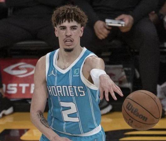 风云突变!明尼苏达森林狼转会期绝杀压哨,西甲版图或变,话题不断,高层口径保持一致(独行侠vs森林狼g3最后432) 风云突变!明尼苏达森林狼转会期绝杀压哨,西甲版图或变,话题不断,高层口径保持一致(独行侠vs森林狼g3最后432)