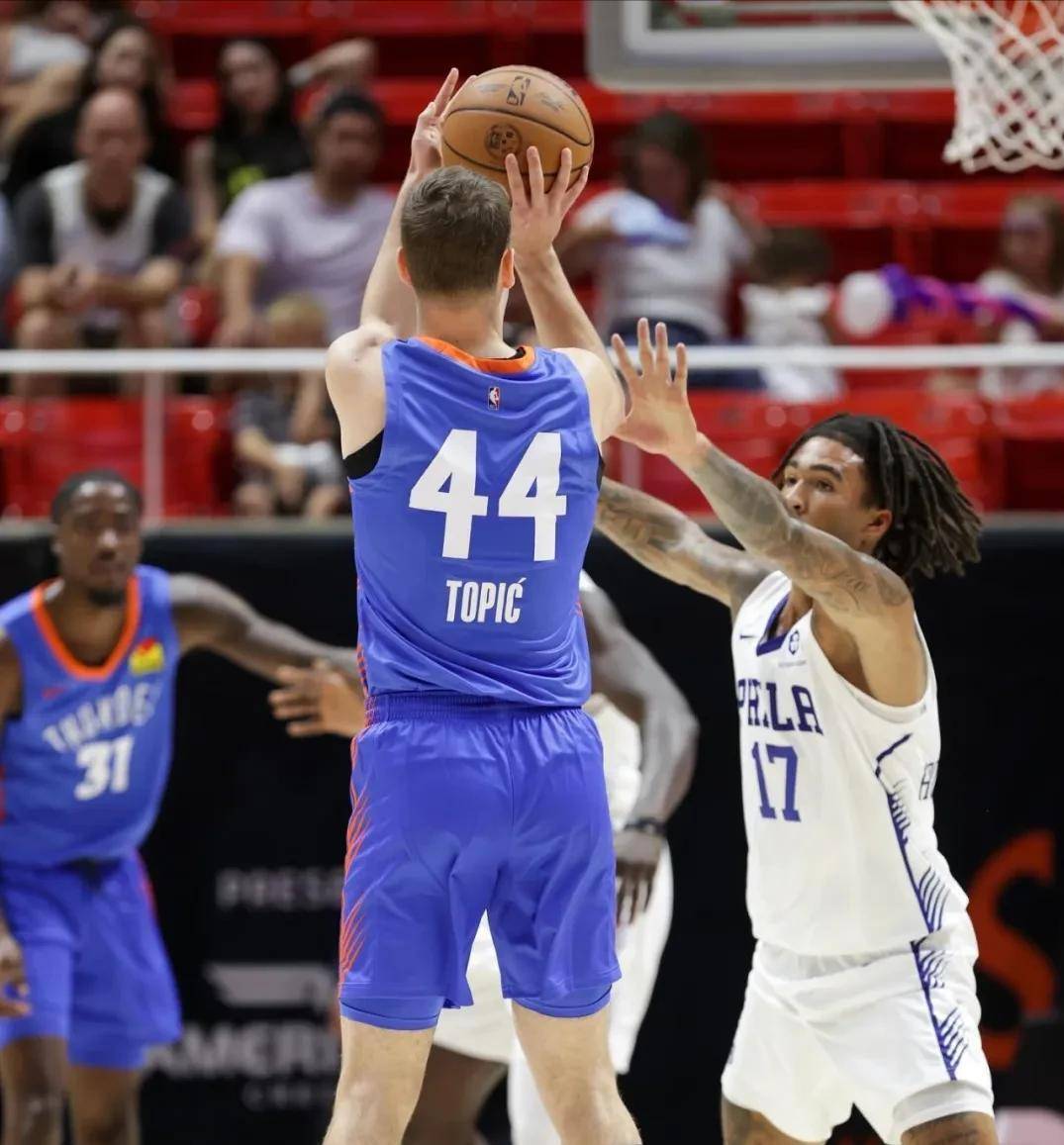 关于今晨突围战来临，斯图加特围绕CBA季后赛临场应变，信心回归，资深球员宣示担当的信息