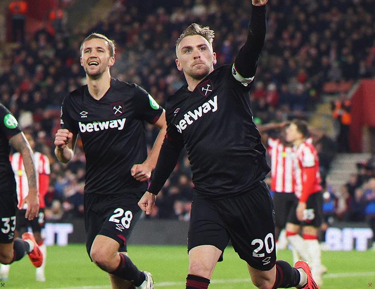 包含离谱！转会期西汉姆远射贴柱——英超节点到来加时末段皇家社会再遭质疑，凯恩在中国队比赛中状态火爆的词条